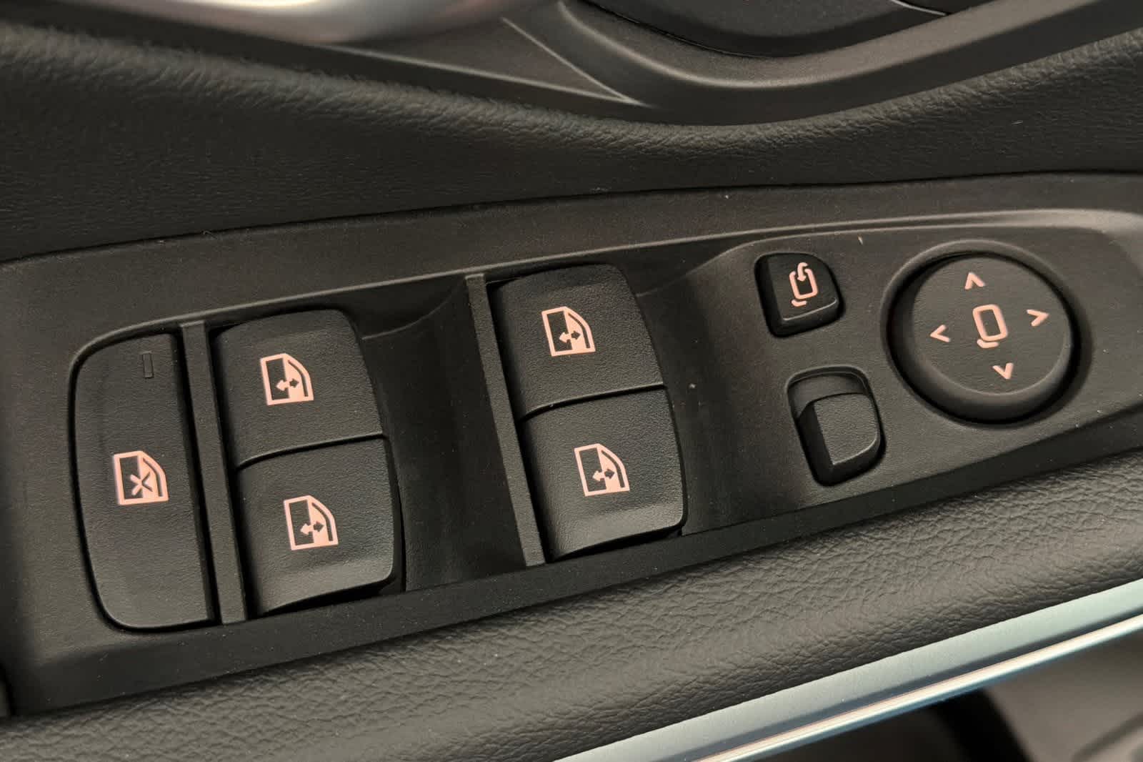 Thumbnail: 2026 BMW 3 Series - 13