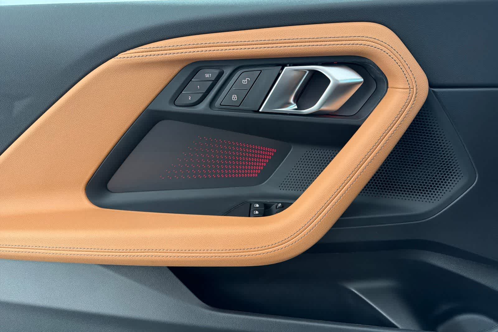 Thumbnail: 2025 BMW 2 Series - 12