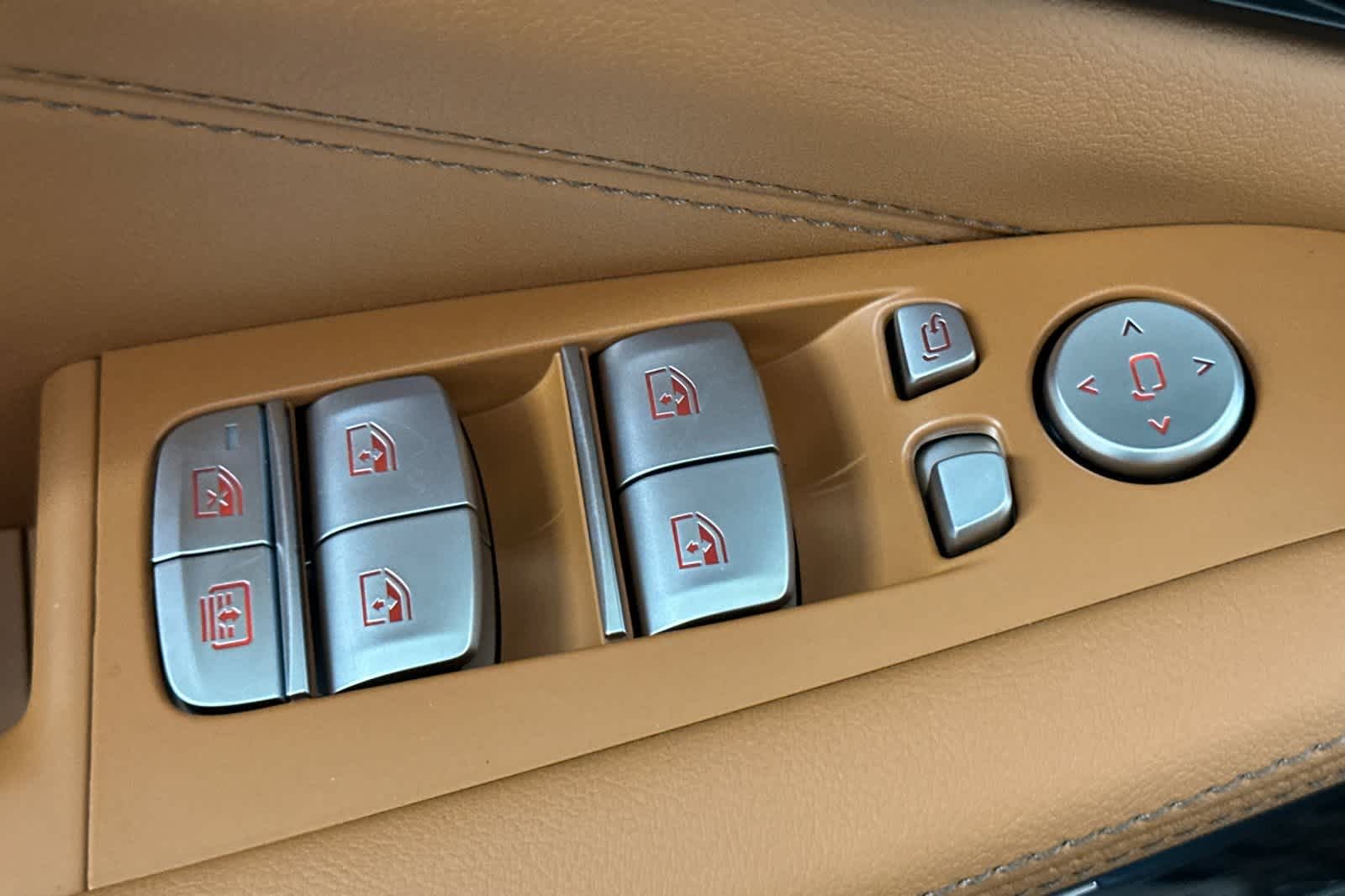 Thumbnail: 2026 BMW X7 - 13