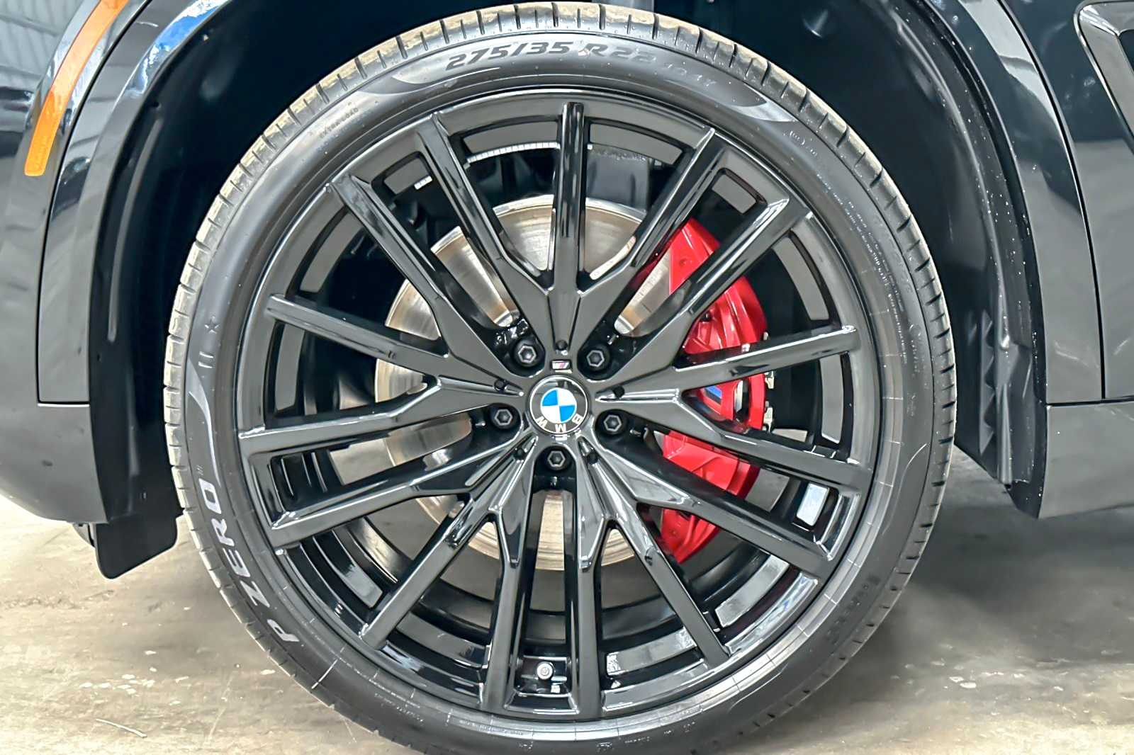 Thumbnail: 2026 BMW X5 - 25