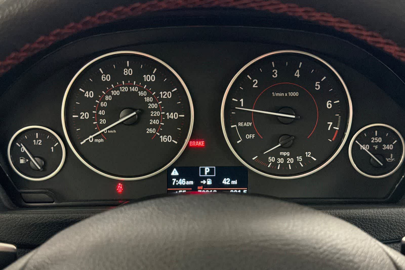 Thumbnail: 2016 BMW 3 Series - 23