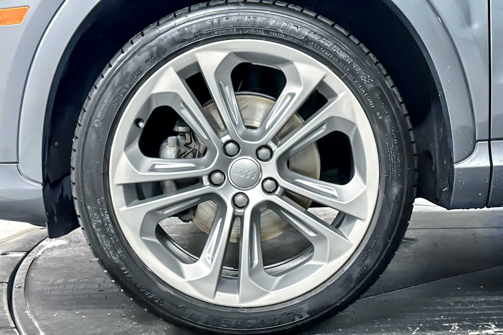 Thumbnail: 2016 Audi Q3 - 27