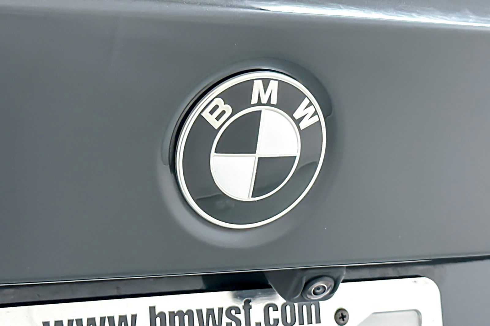 Thumbnail: 2024 BMW 3 Series - 27