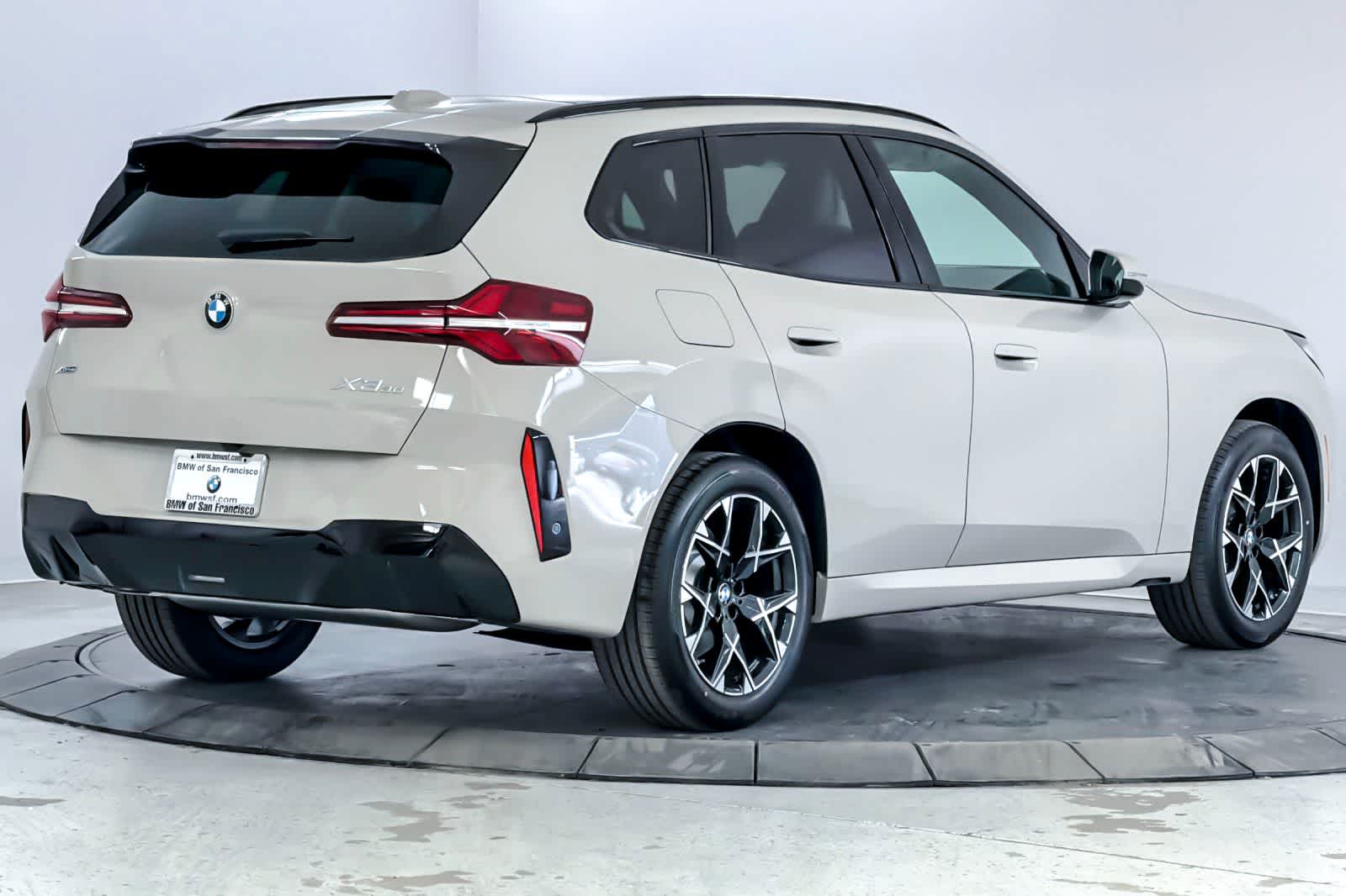 Thumbnail: 2026 BMW X3 - 2