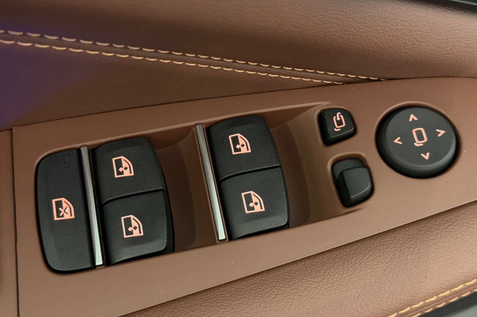 Thumbnail: 2026 BMW X5 - 13