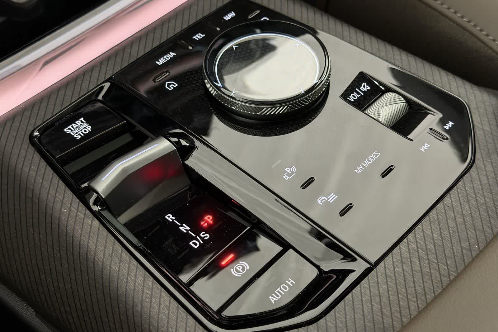 Thumbnail: 2026 BMW X3 - 22