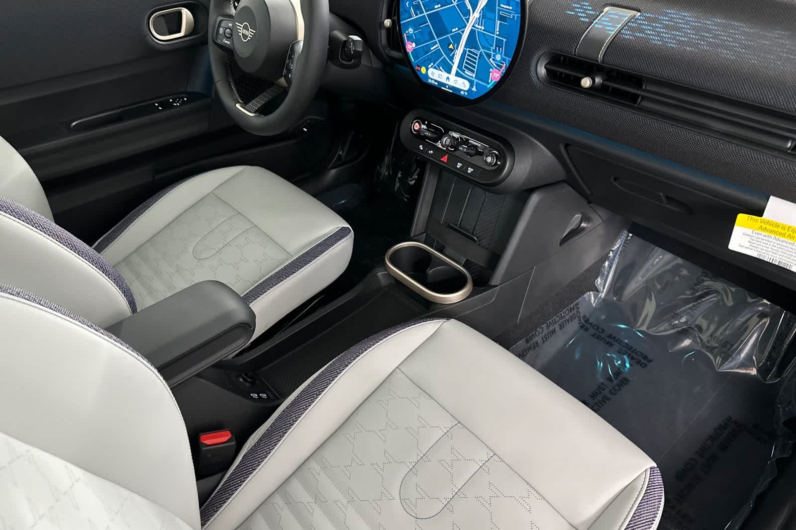 Thumbnail: 2025 MINI Cooper Hardtop - 16