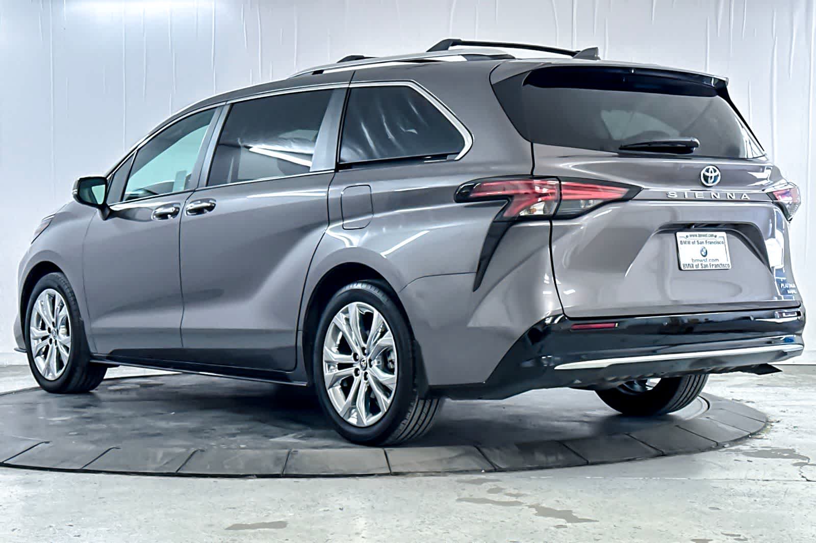 Thumbnail: 2024 Toyota Sienna - 6