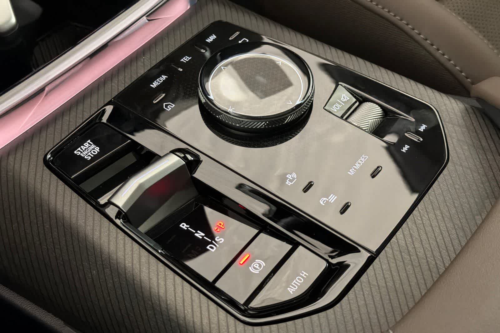 Thumbnail: 2026 BMW X3 - 22