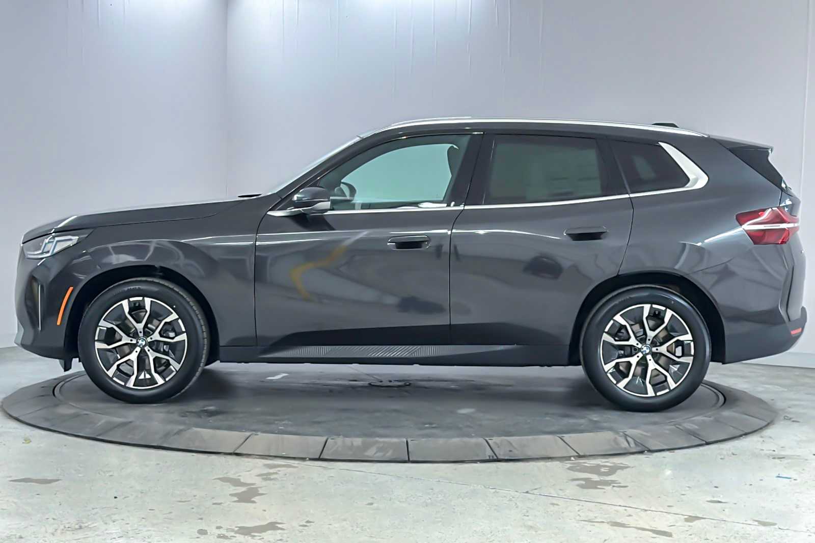 Thumbnail: 2026 BMW X3 - 5