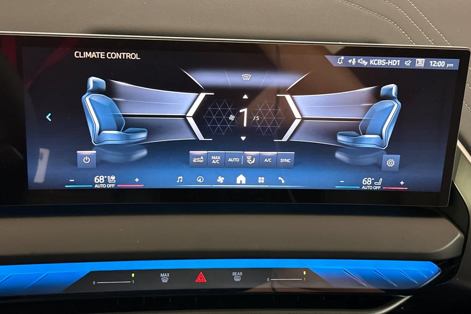 Thumbnail: 2026 BMW X3 - 21