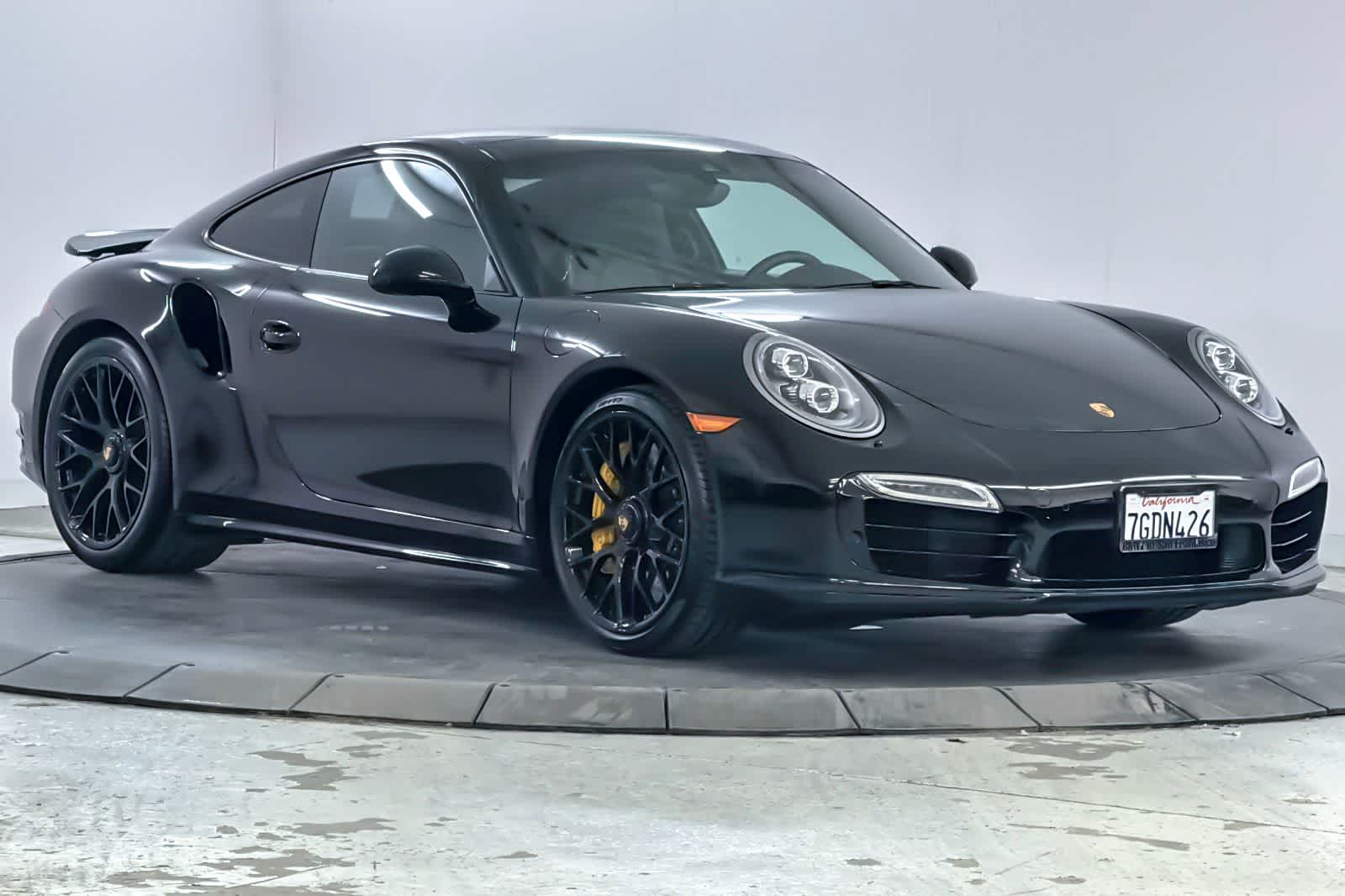 Thumbnail: 2014 Porsche 911 - 9