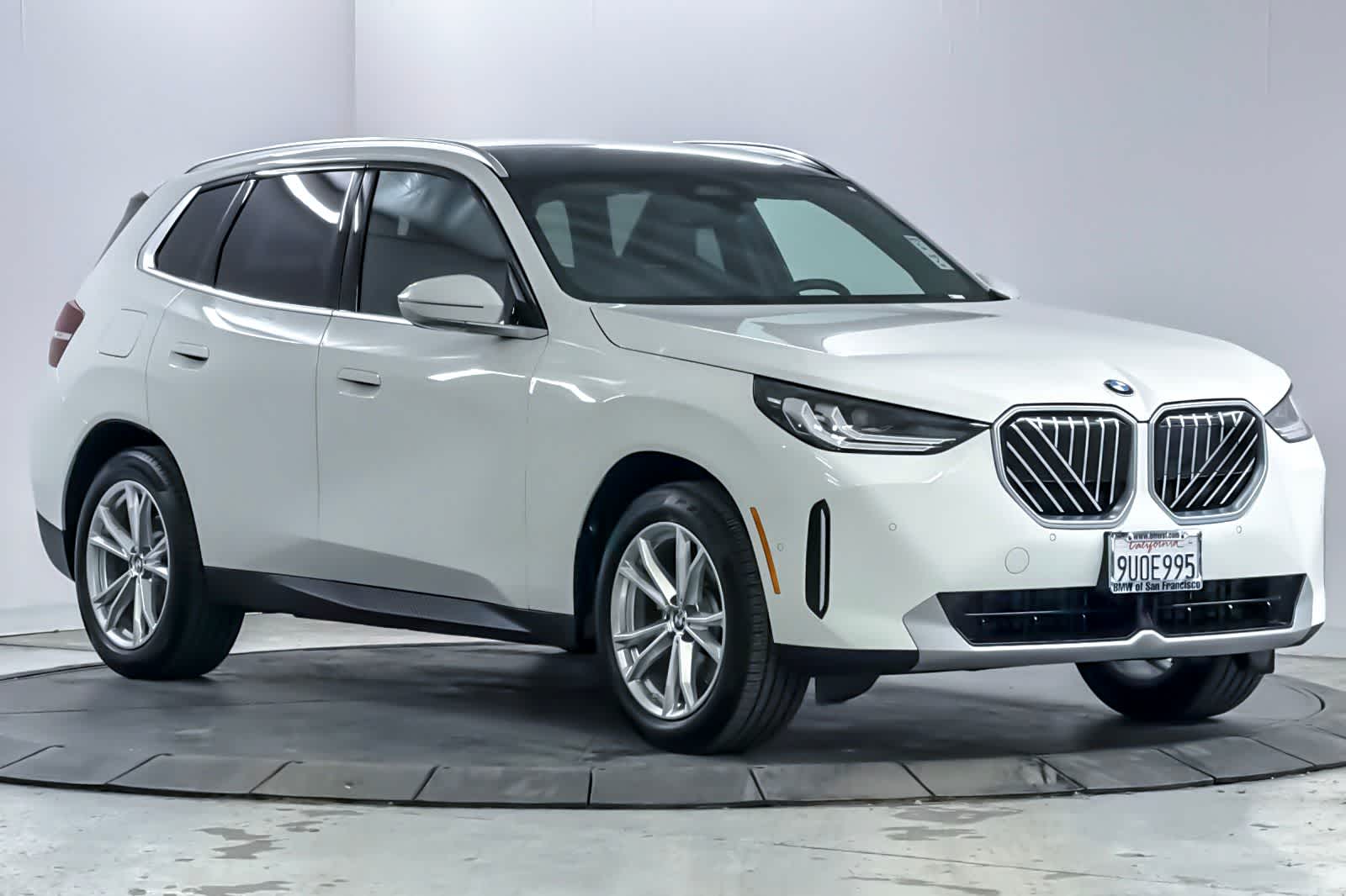 Thumbnail: 2025 BMW X3 - 9