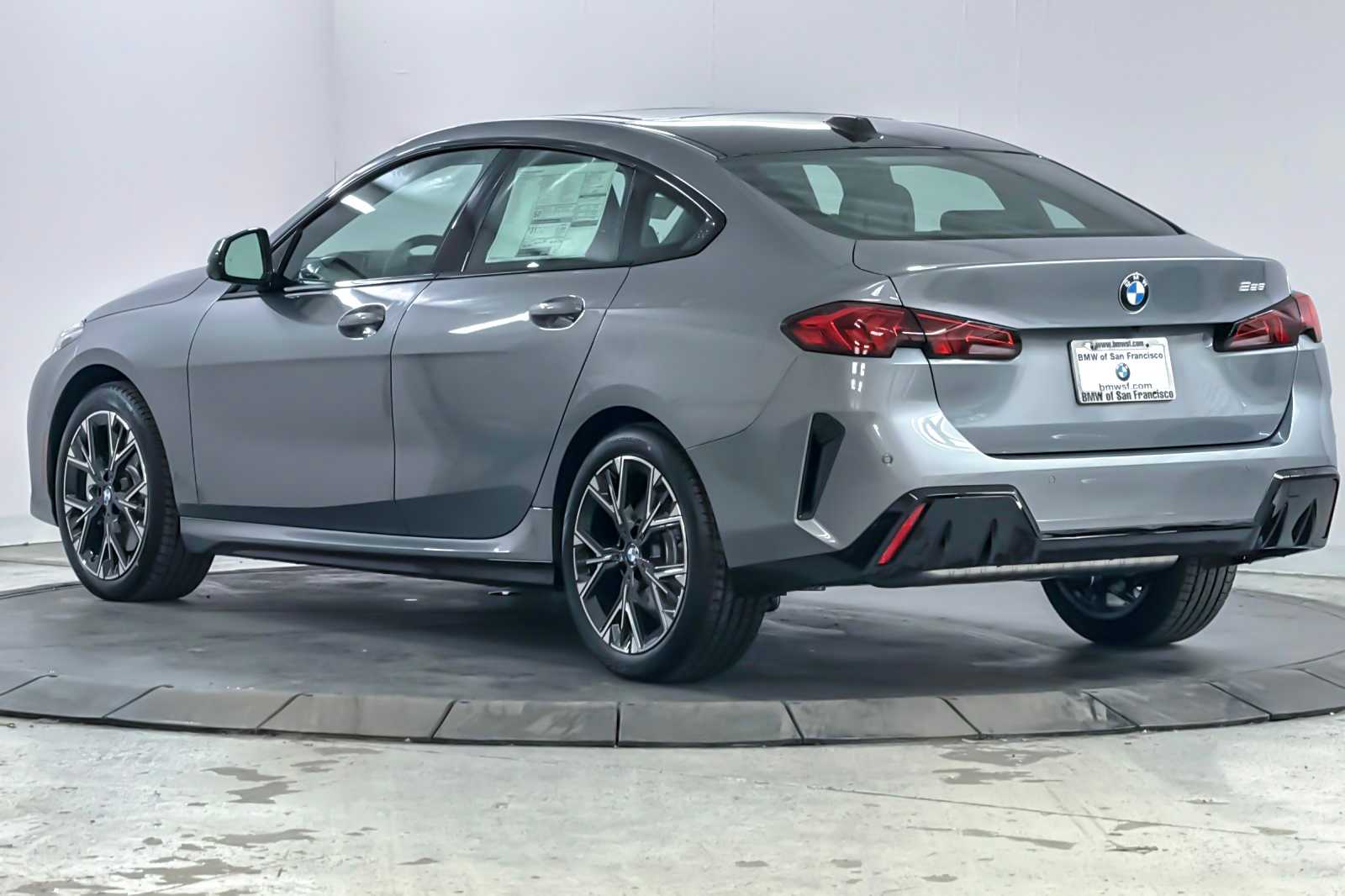 Thumbnail: 2026 BMW 2 Series - 6