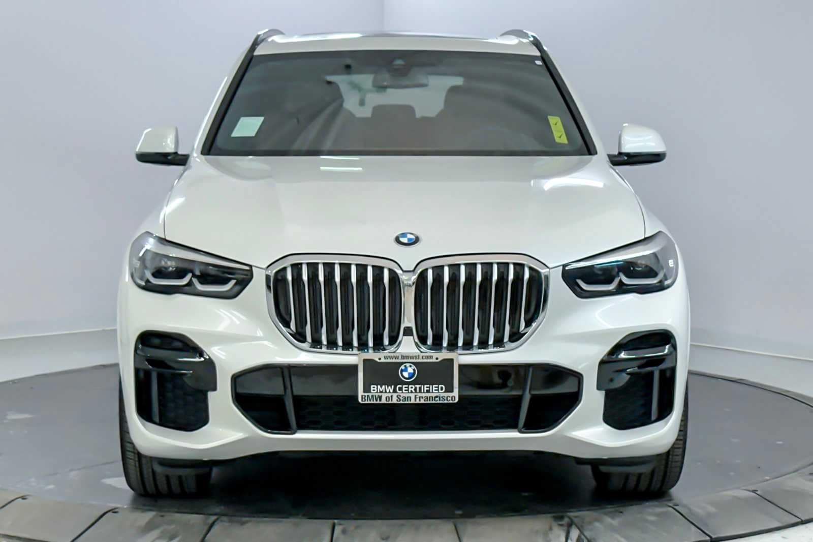 Thumbnail: 2023 BMW X5 - 10