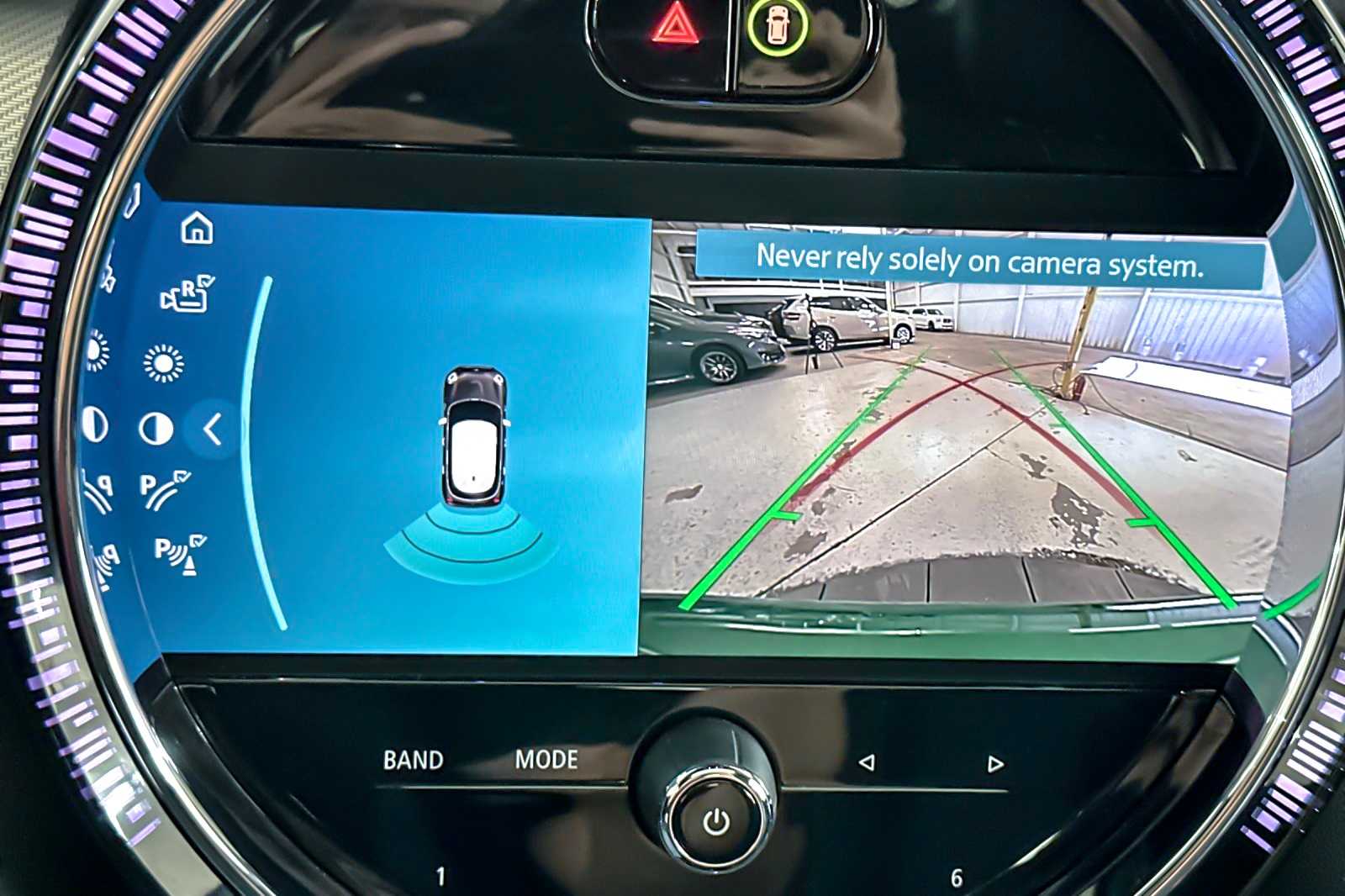 Thumbnail: 2023 MINI Cooper Hardtop - 20