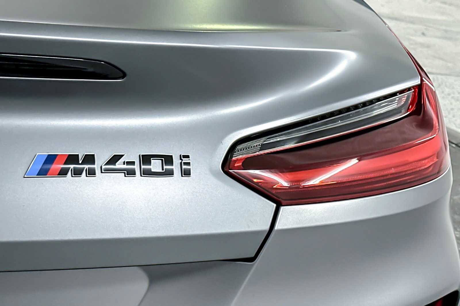 Thumbnail: 2026 BMW Z4 - 12