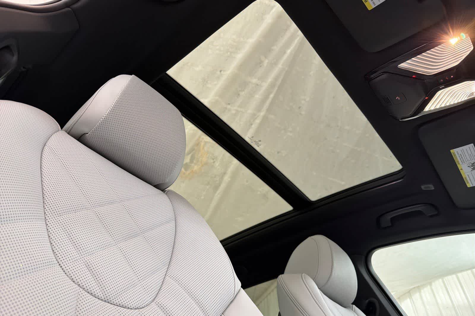Thumbnail: 2026 BMW X5 - 17