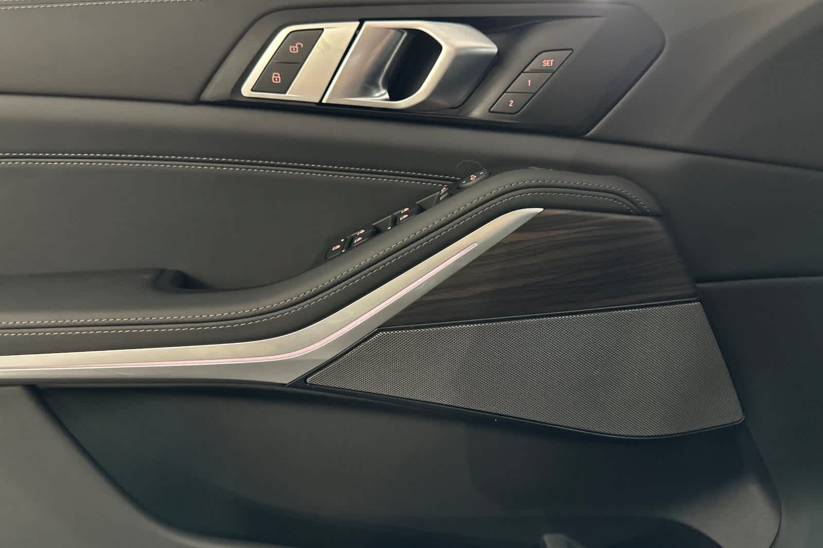 Thumbnail: 2026 BMW X5 - 12