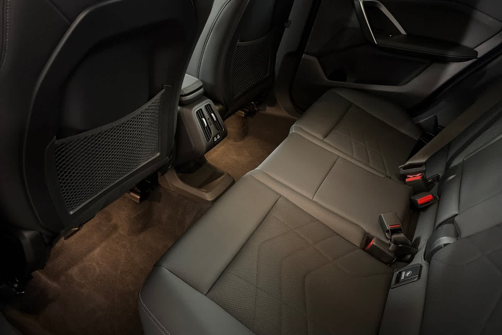 Thumbnail: 2023 BMW X1 - 4