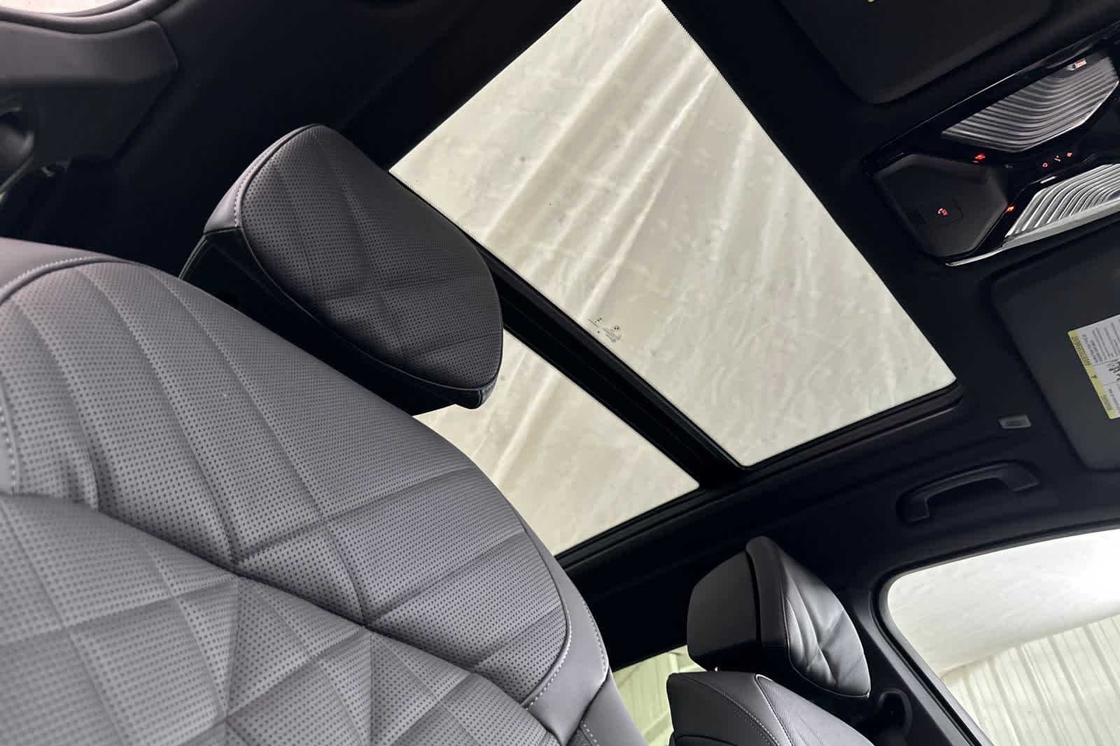 Thumbnail: 2026 BMW X5 - 17