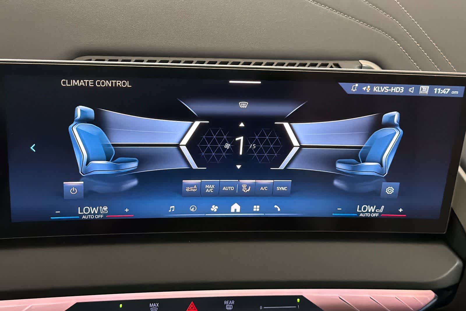 Thumbnail: 2026 BMW X3 - 21