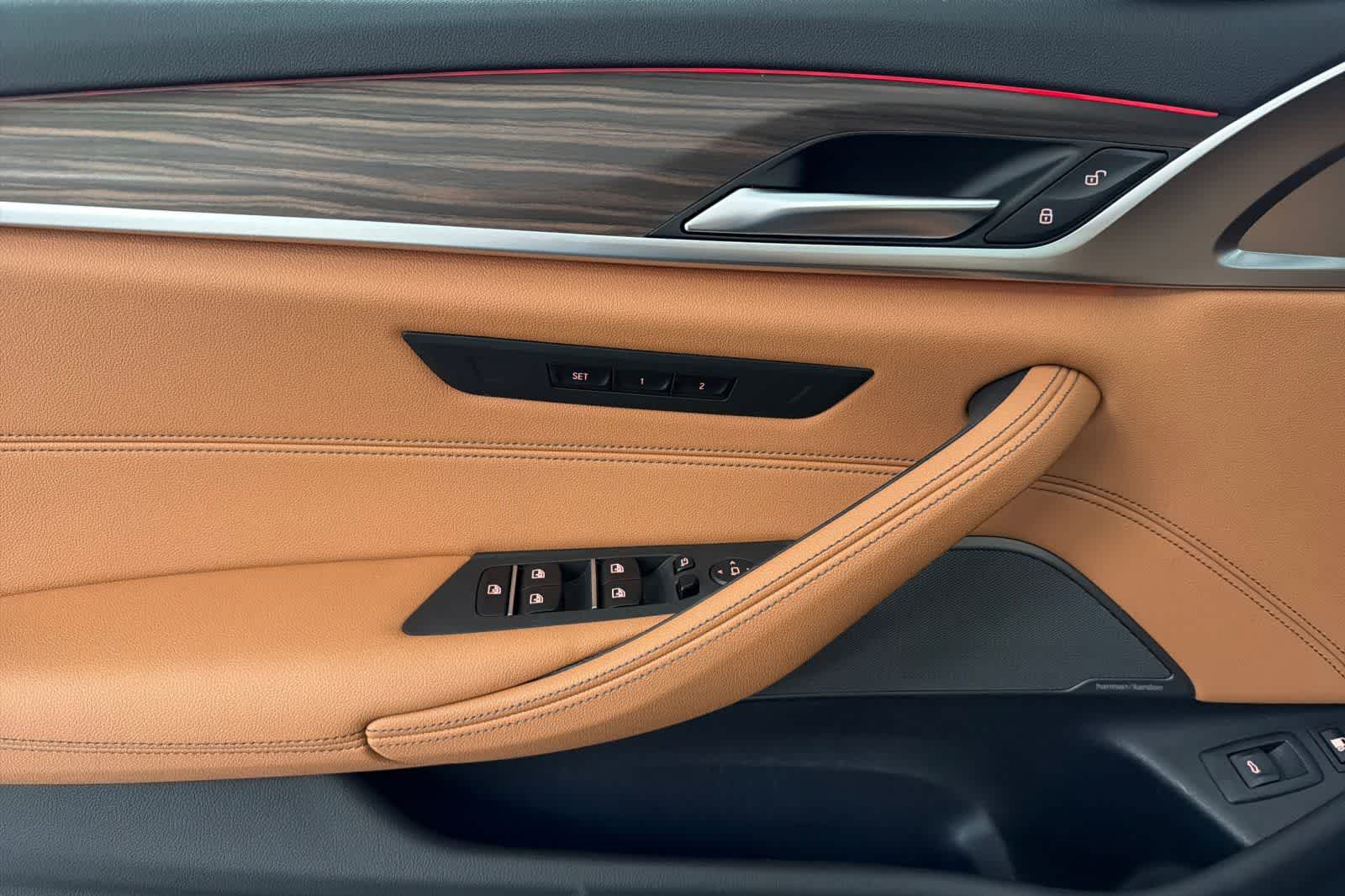 Thumbnail: 2023 BMW 5 Series - 12