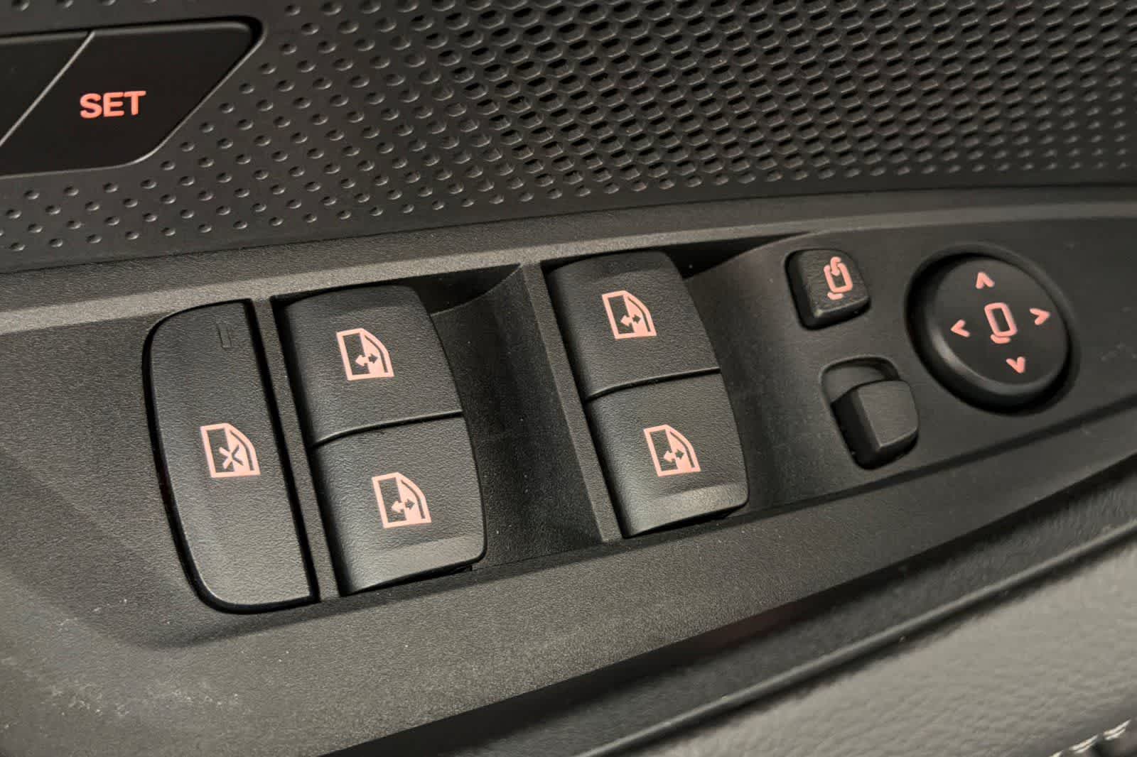 Thumbnail: 2026 BMW i4 - 13