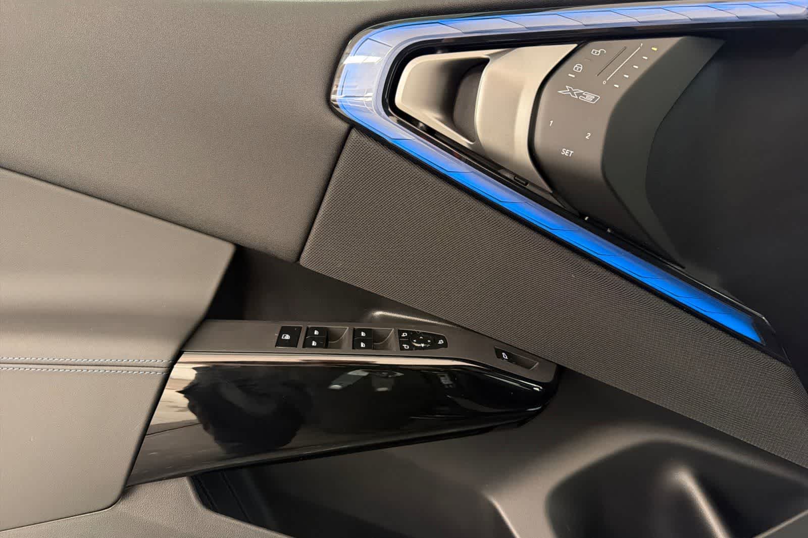 Thumbnail: 2026 BMW X3 - 12