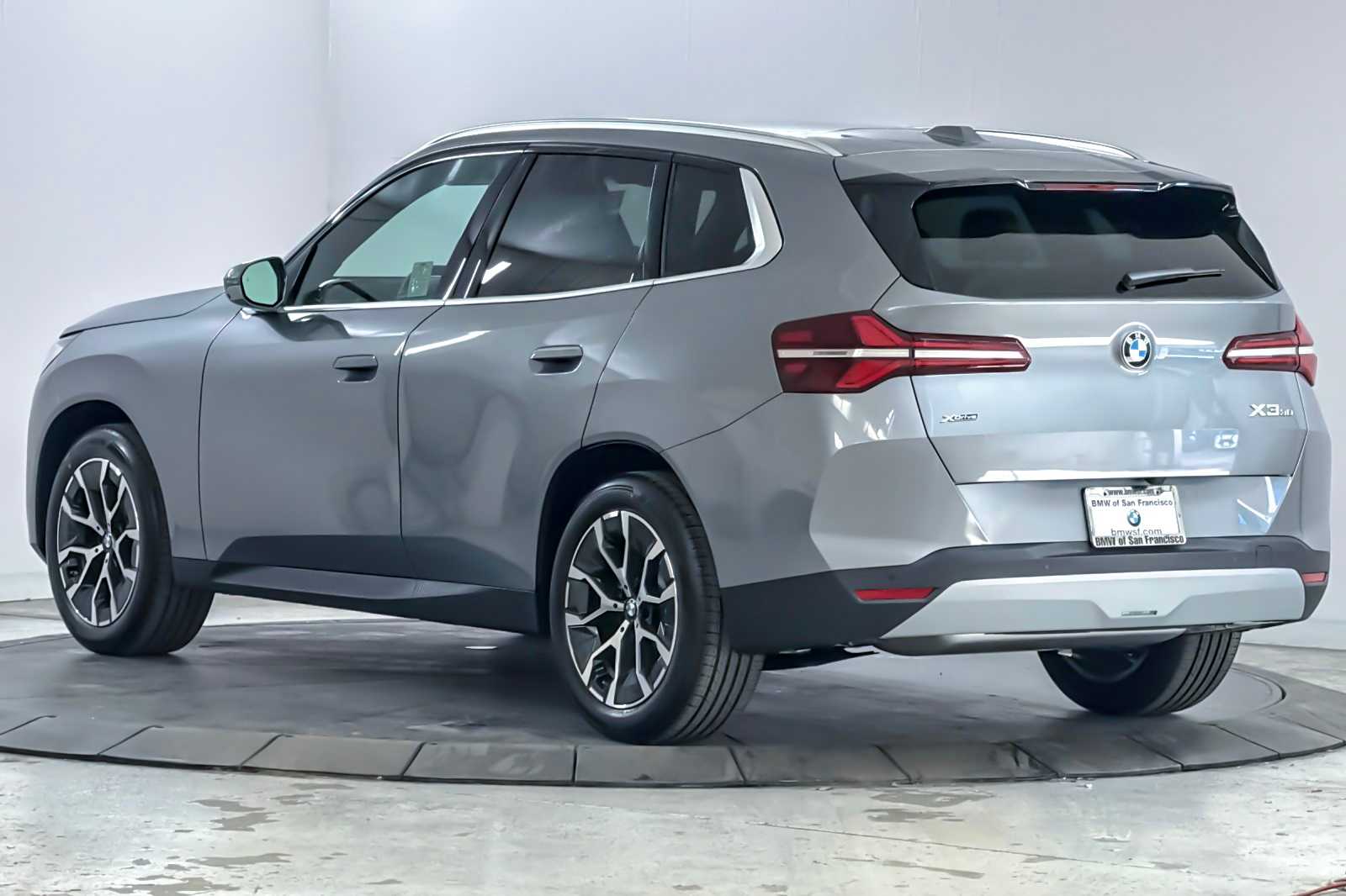 Thumbnail: 2026 BMW X3 - 6