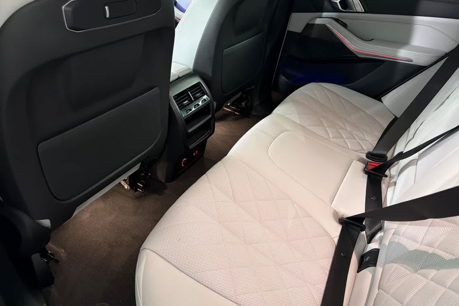 Thumbnail: 2024 BMW X5 - 4