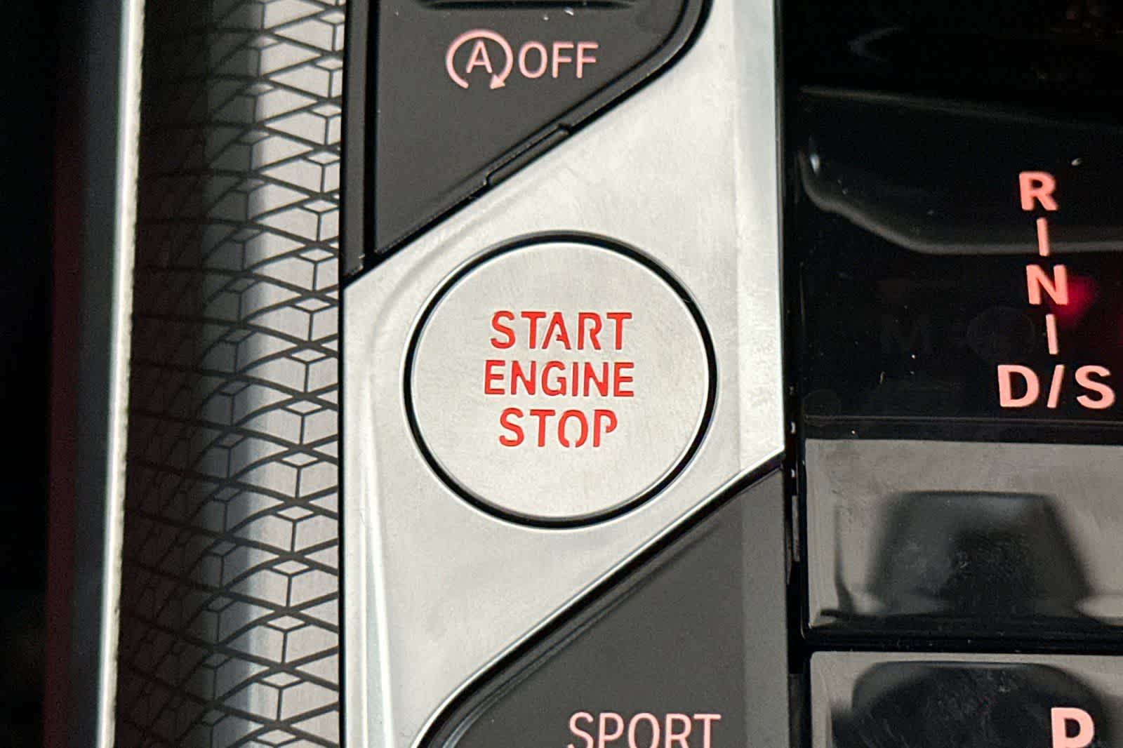 Thumbnail: 2026 BMW 3 Series - 22