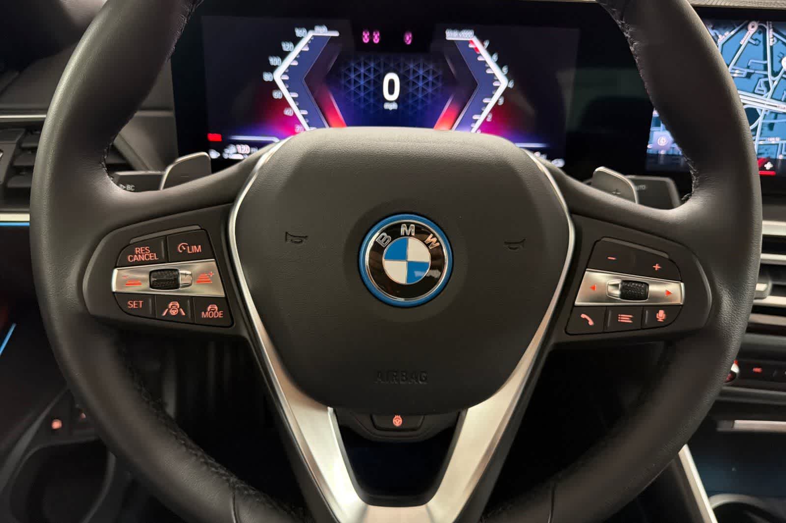 Thumbnail: 2023 BMW 3 Series - 23