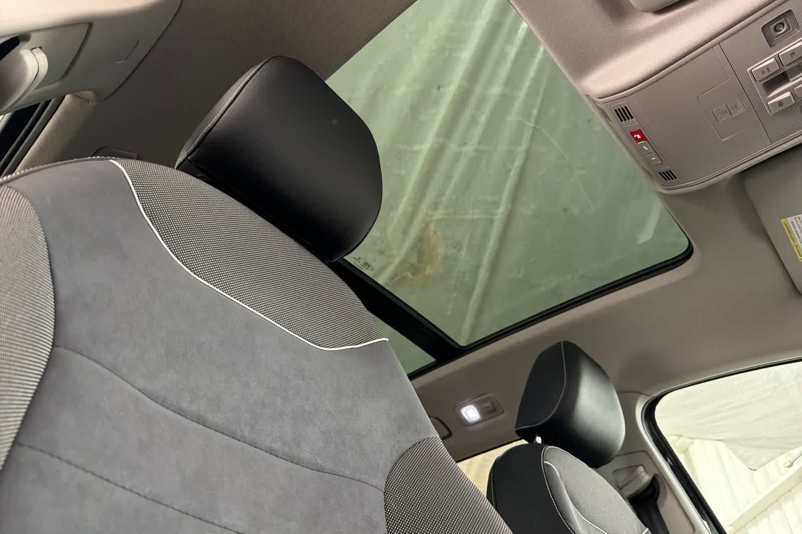 Thumbnail: 2023 Volkswagen Taos - 17