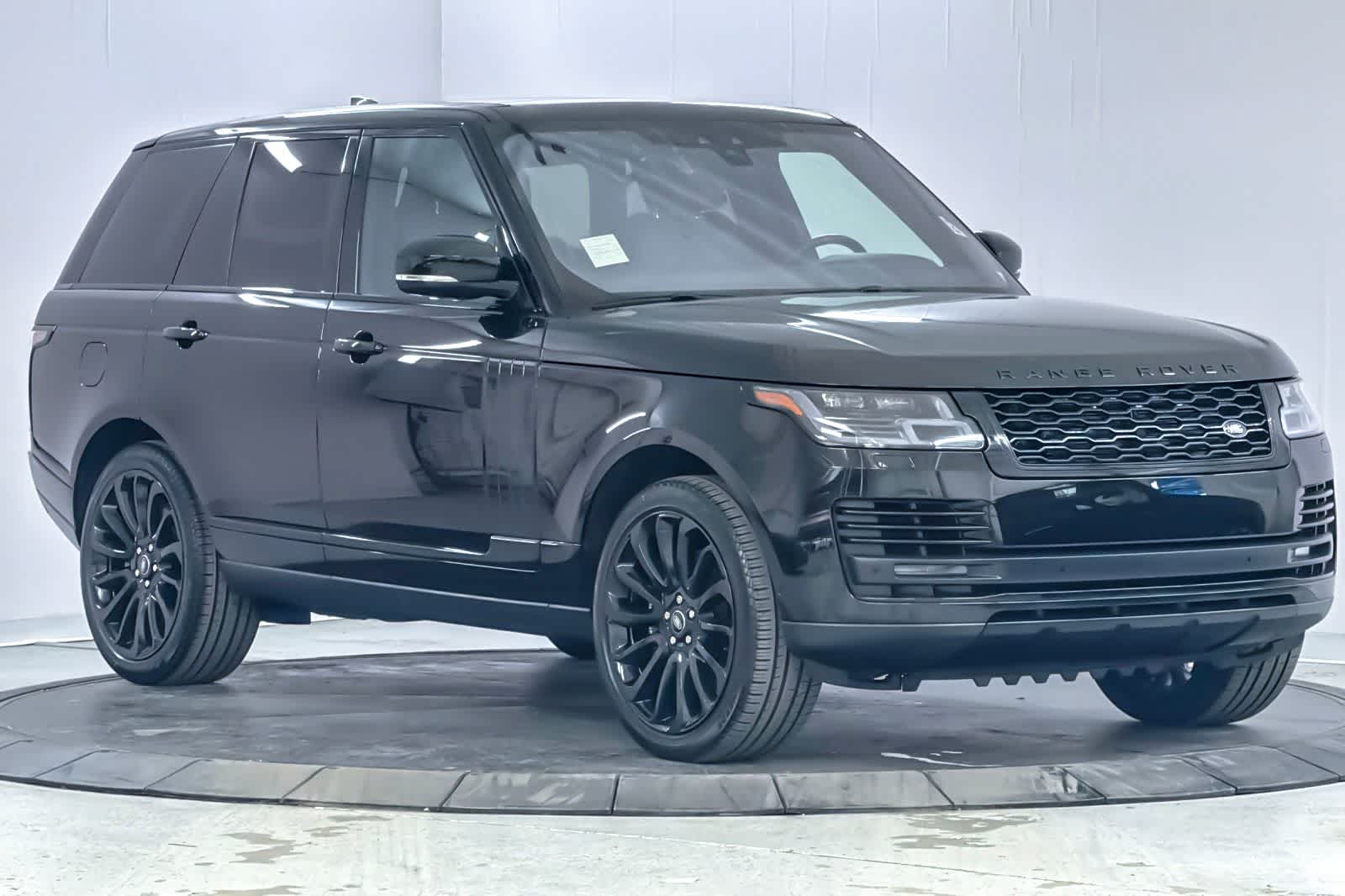 Thumbnail: 2022 Land Rover Range Rover - 9