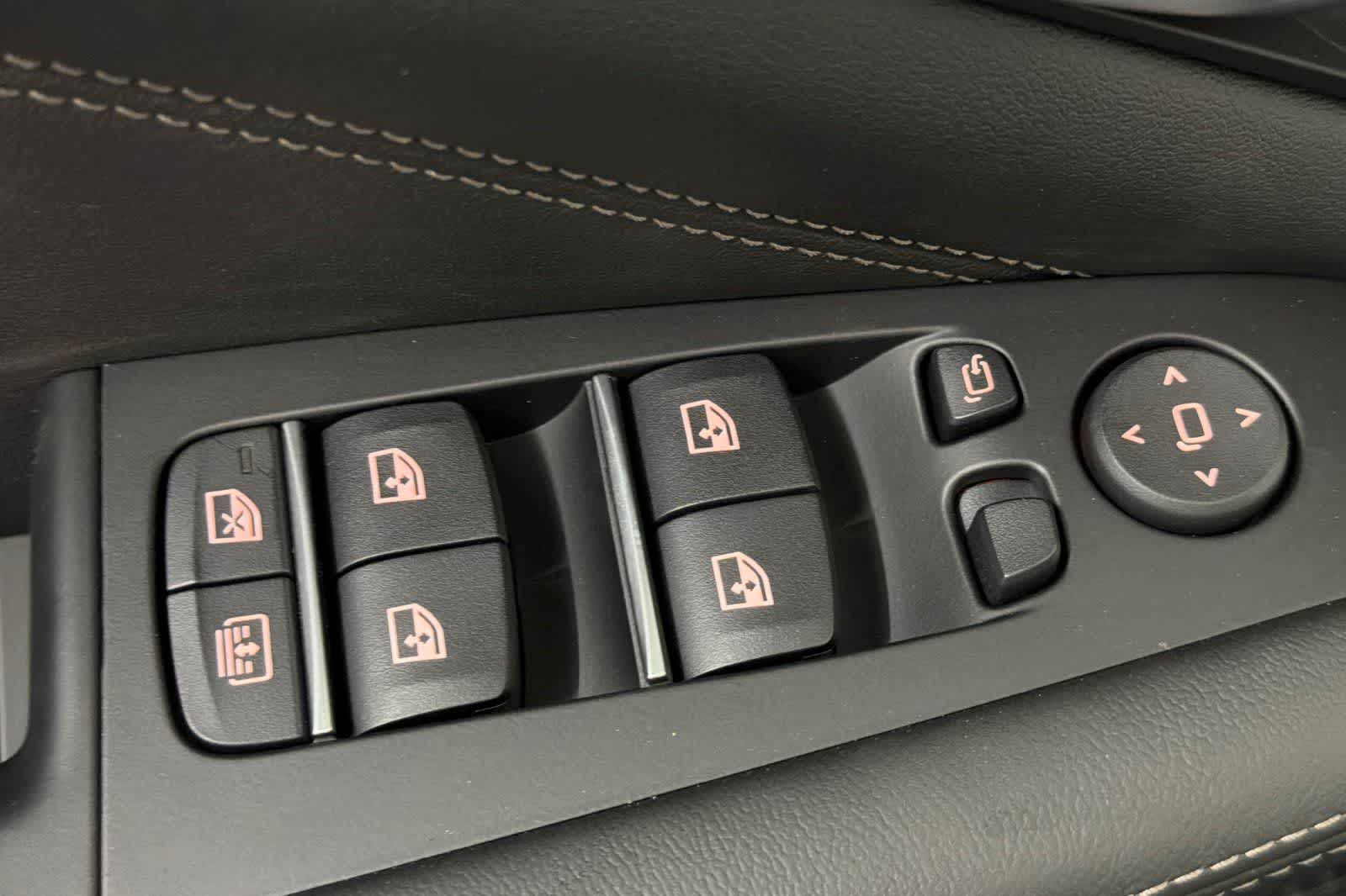 Thumbnail: 2026 BMW X7 - 13