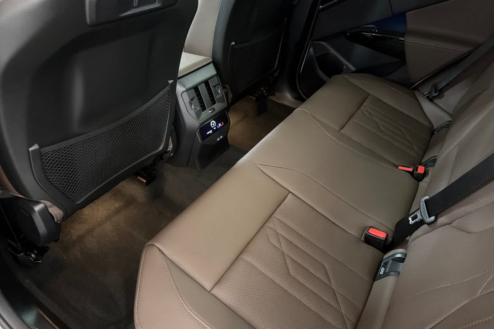 Thumbnail: 2026 BMW X3 - 4