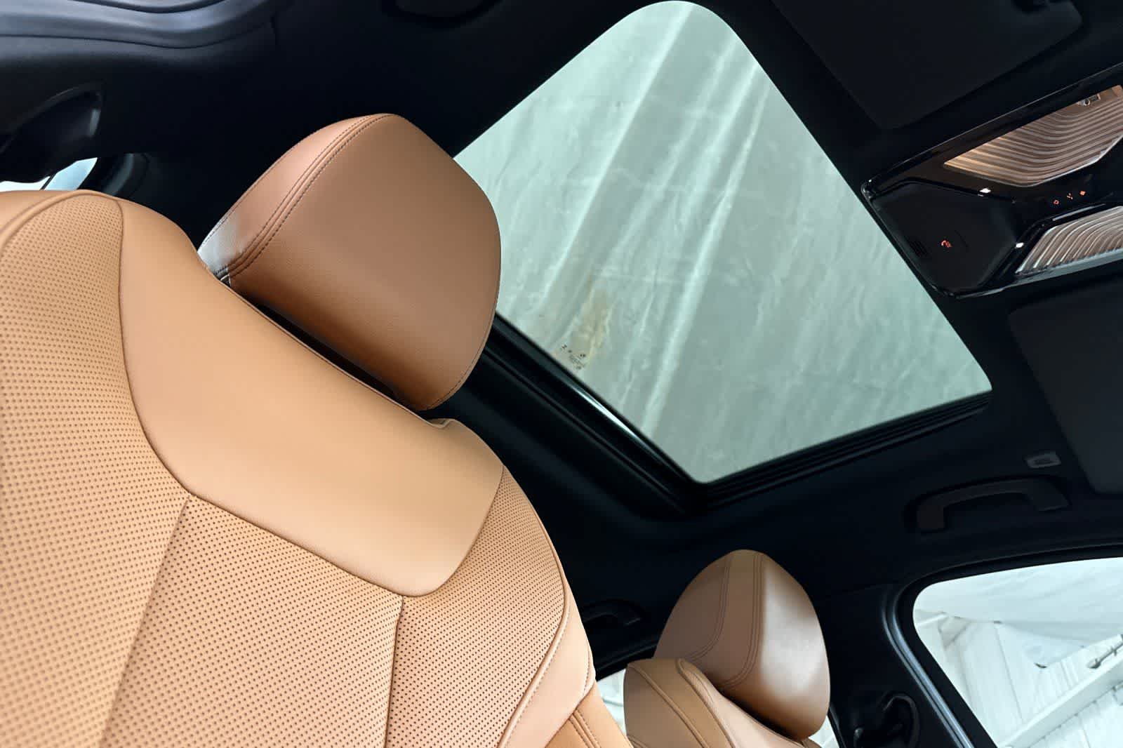 Thumbnail: 2025 BMW 3 Series - 16