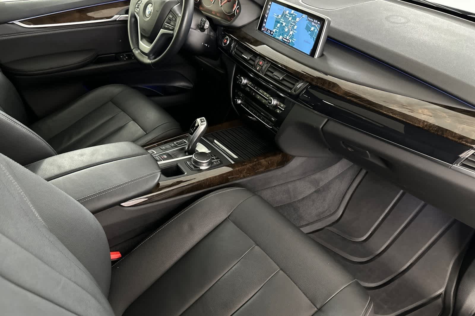 Thumbnail: 2018 BMW X5 - 16