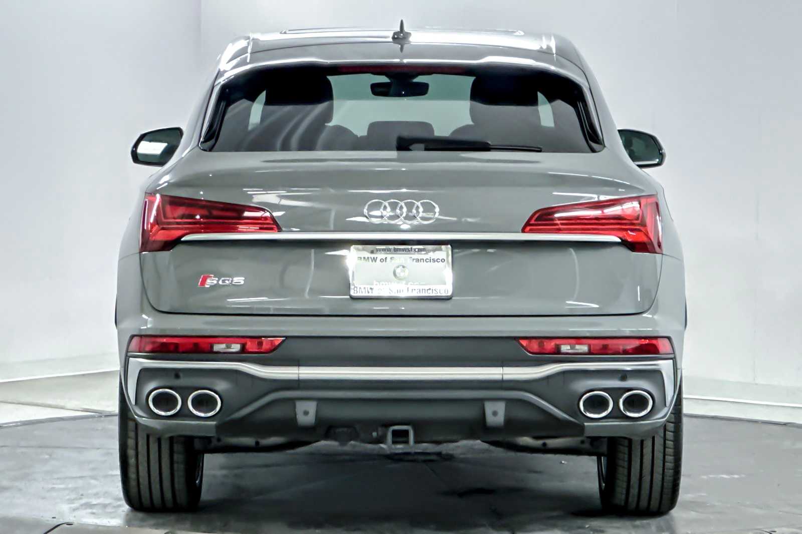 Thumbnail: 2022 Audi SQ5 - 7