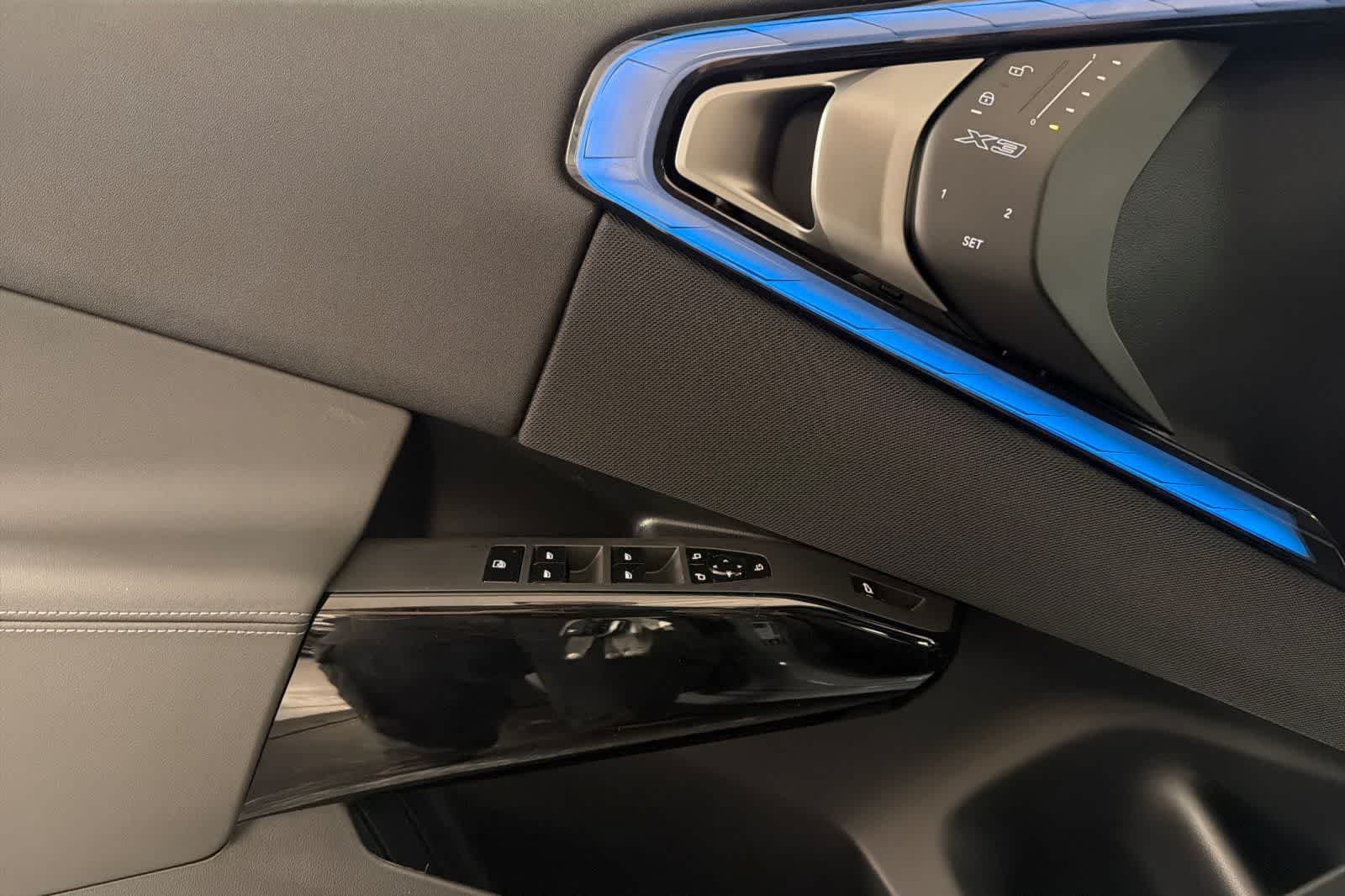 Thumbnail: 2026 BMW X3 - 12