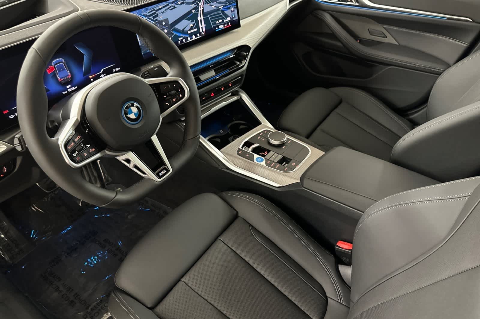 Thumbnail: 2025 BMW i4 - 11
