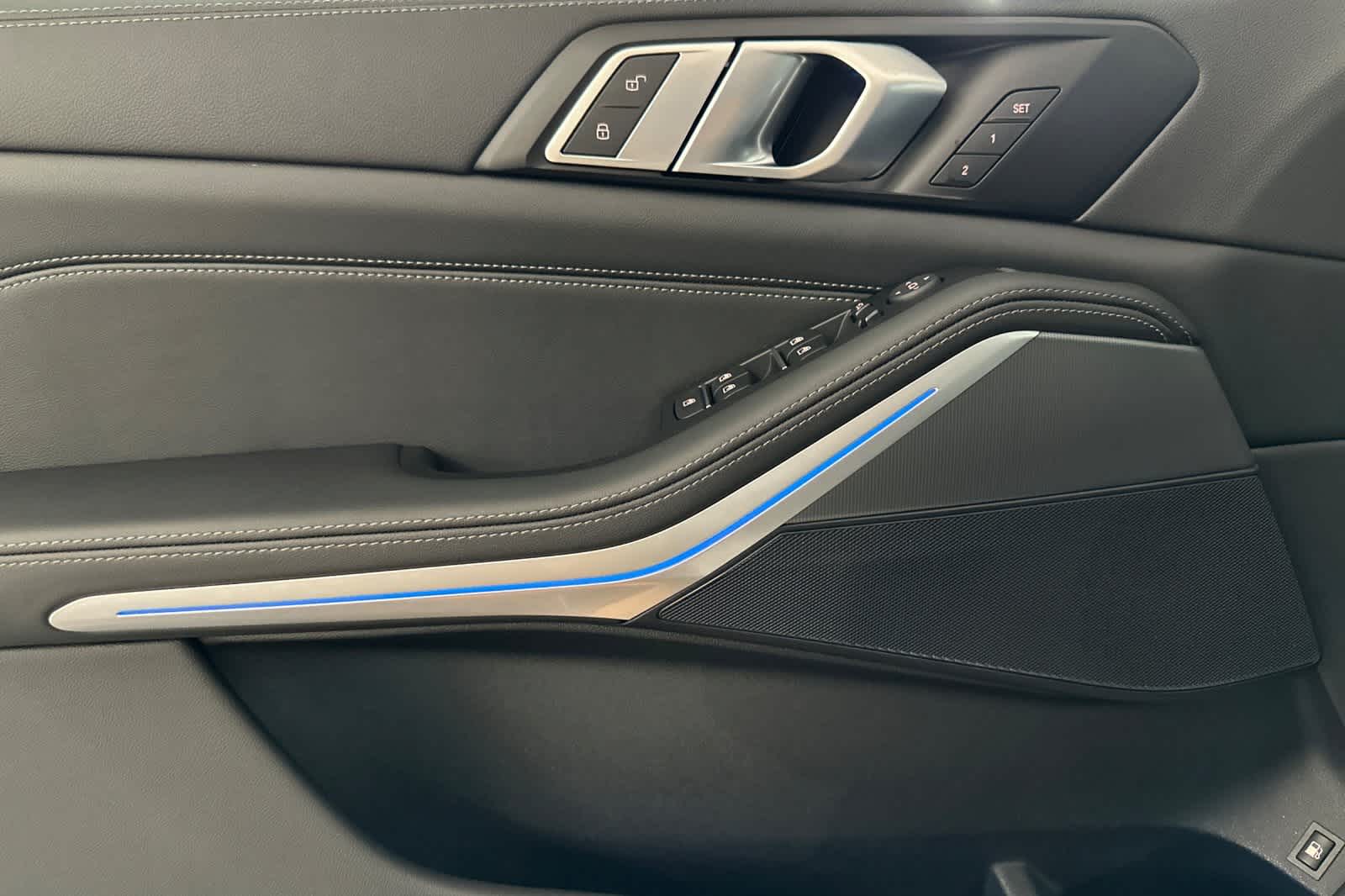 Thumbnail: 2023 BMW X5 - 12