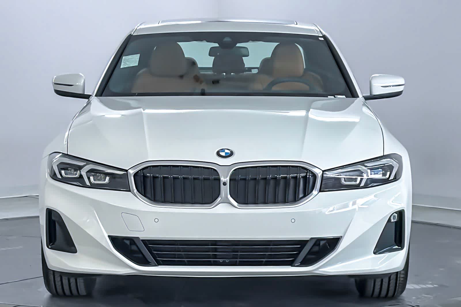 Thumbnail: 2026 BMW 3 Series - 10