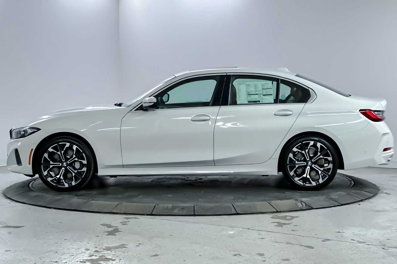 Thumbnail: 2026 BMW 3 Series - 5