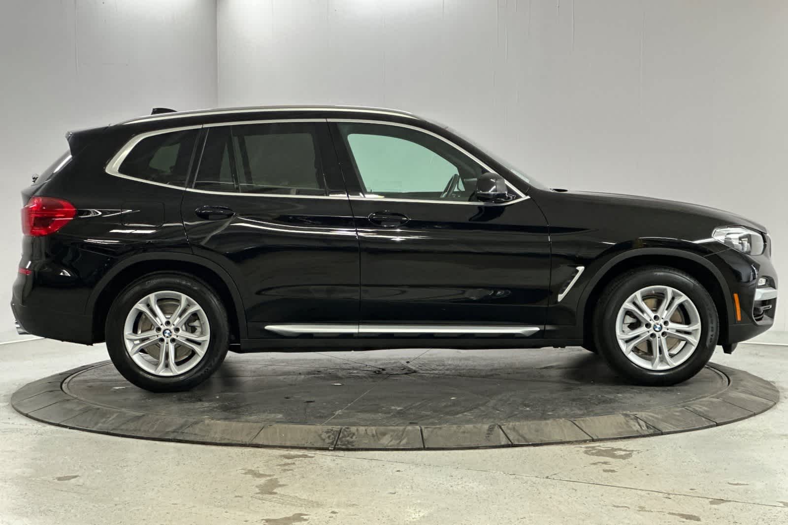 2019 BMW X3 xDrive30i 8