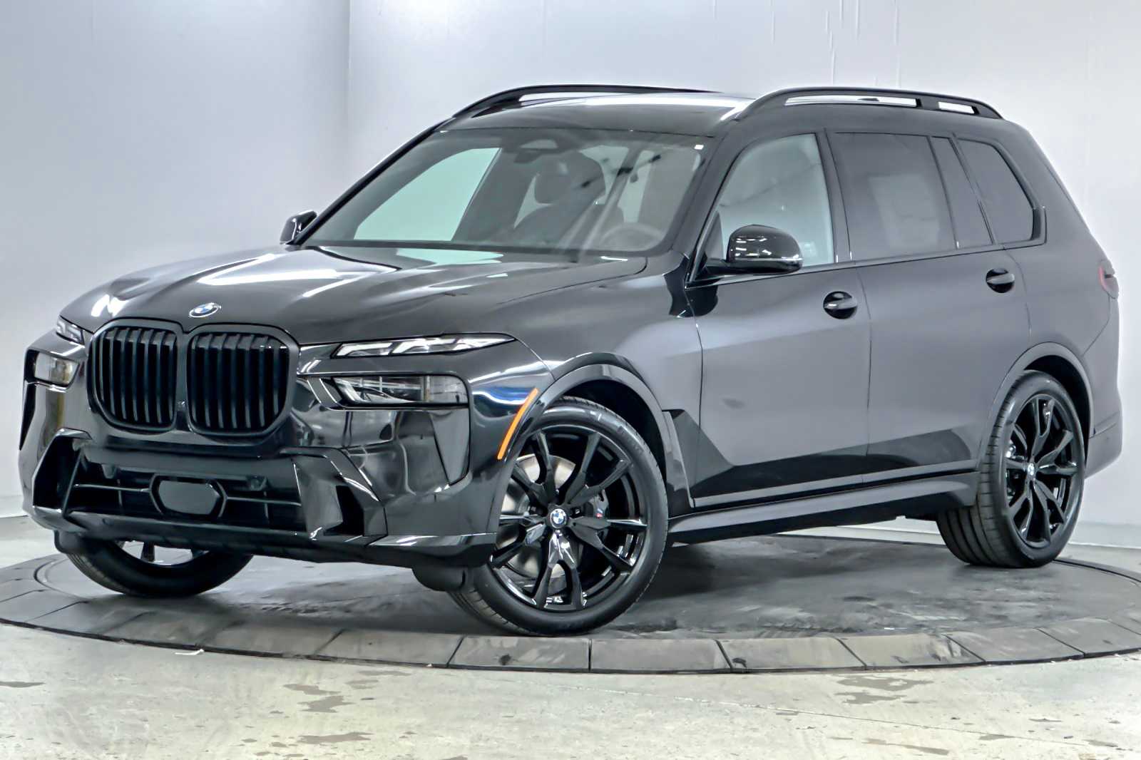 Thumbnail: 2026 BMW X7 - 1