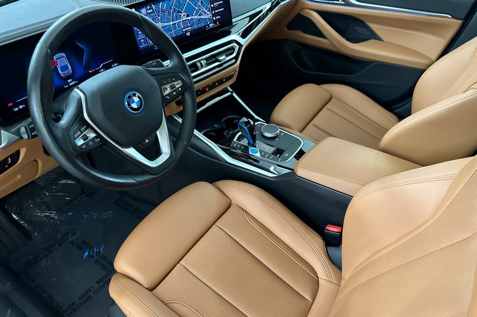 Thumbnail: 2022 BMW i4 - 11