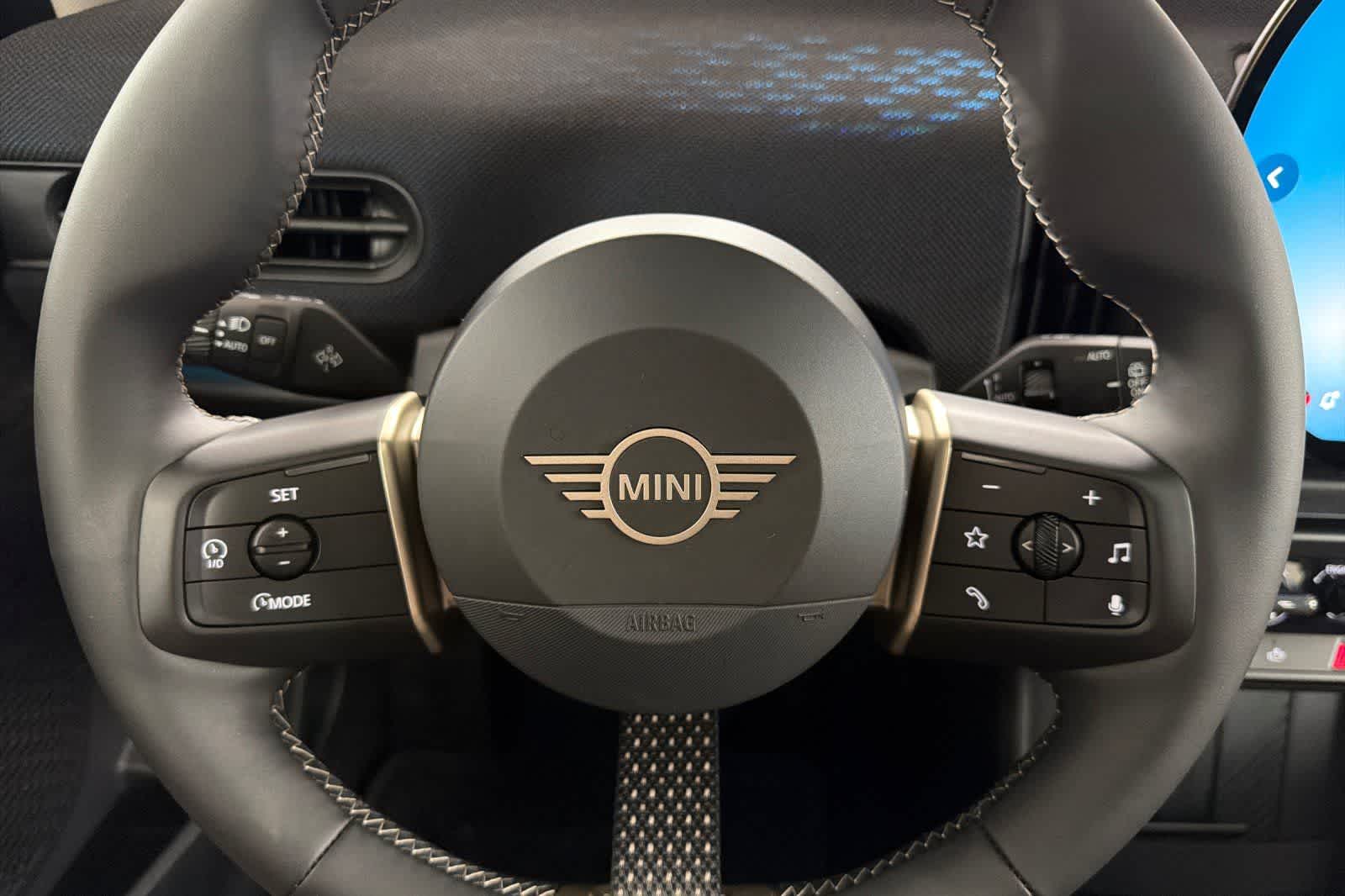 Thumbnail: 2026 MINI Cooper Hardtop - 23