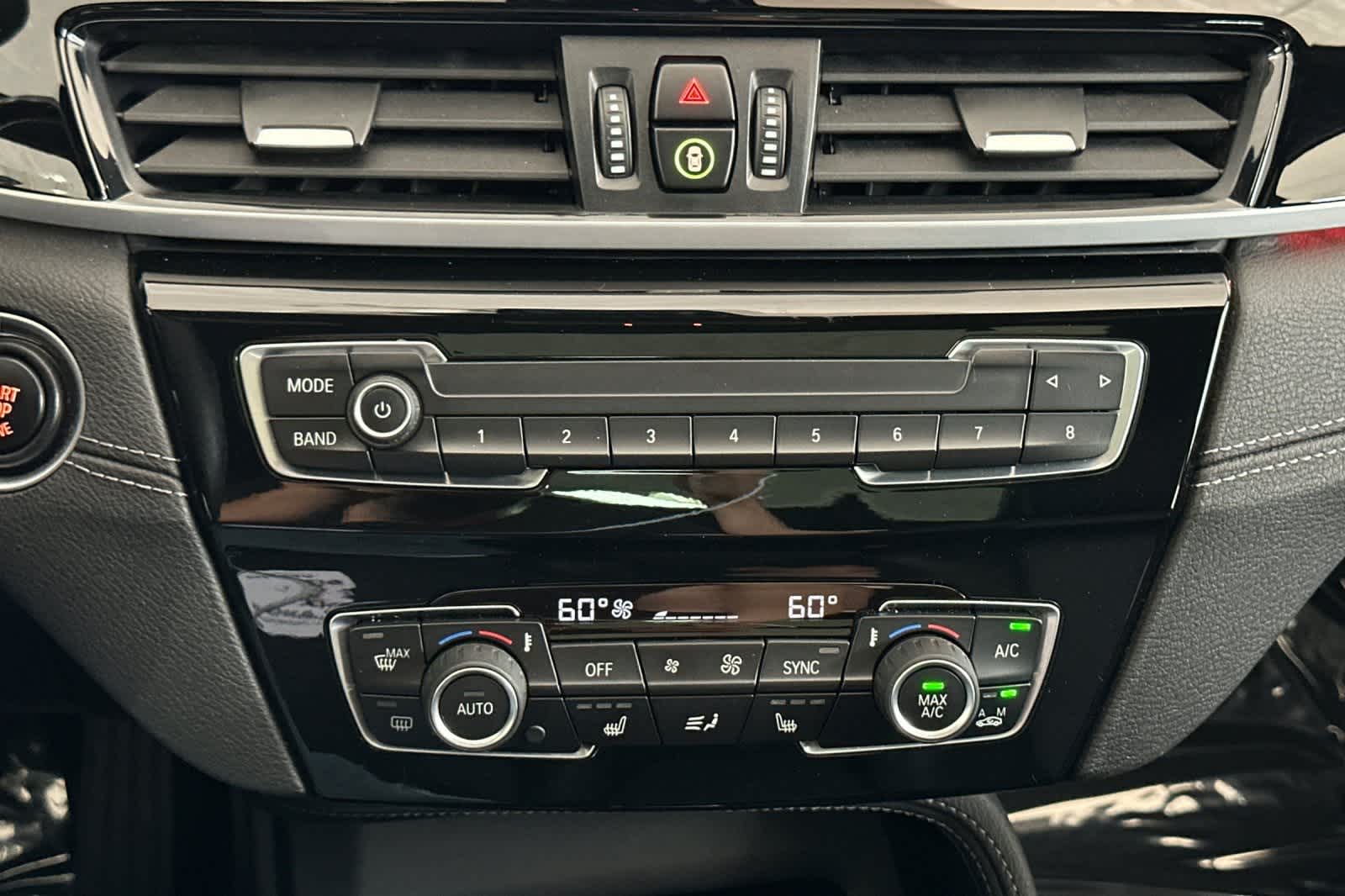 2022 BMW X1 xDrive28i 21